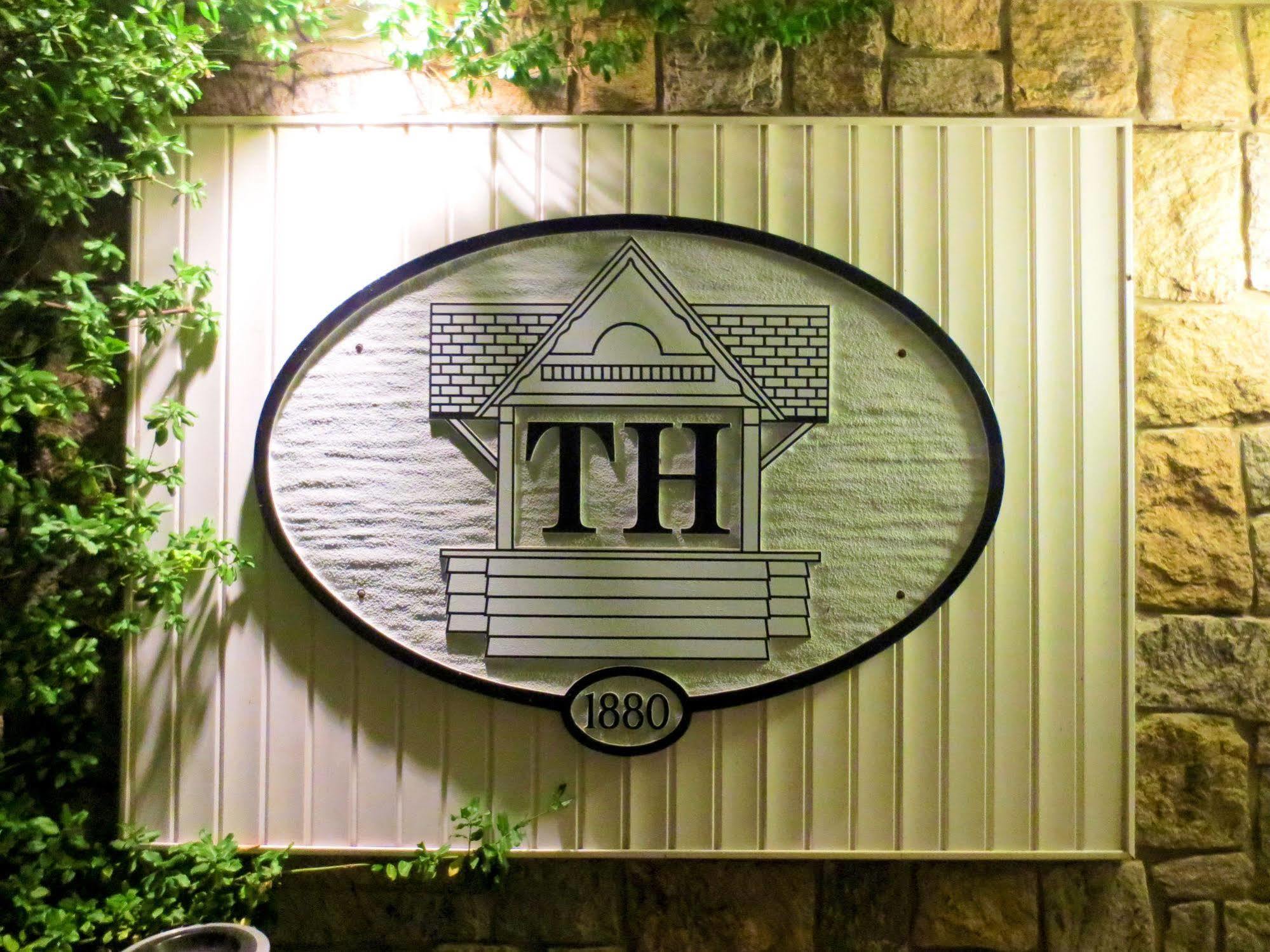 The Thompson House Hotel Windham Exterior photo